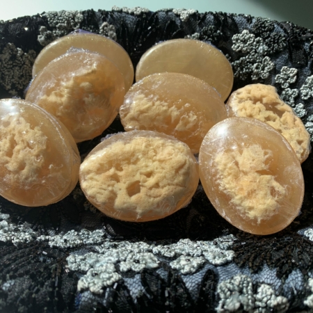 amber sandlwood body soap scaled 1 - BeautiesNest - Natural & Organic Moroccan Beauty Products