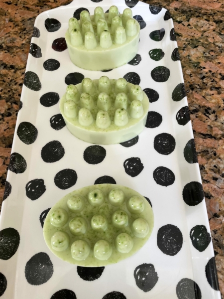 spinach eucalyptus massage bar soap 2 scaled 1 - Natural & Organic Moroccan Beauty Products - BeautiesNest